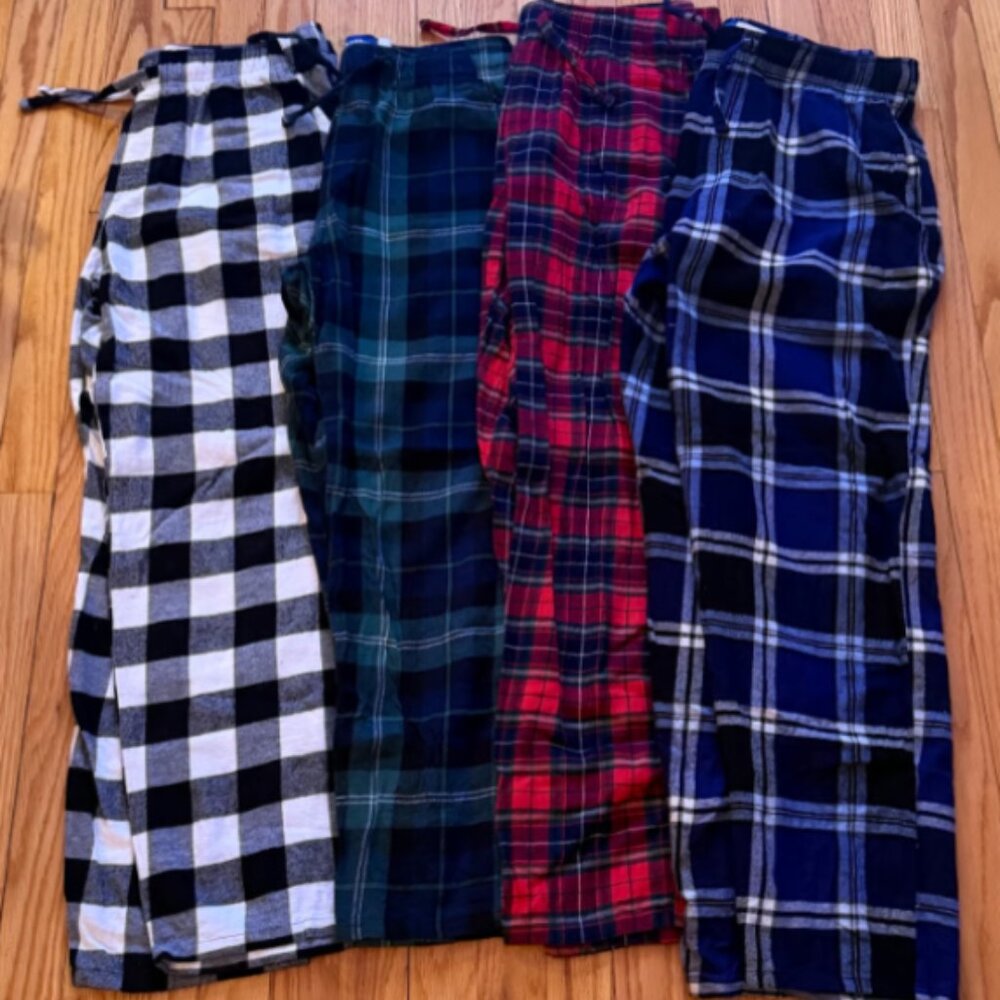 4 pairs Old Navy men flannel pant, L